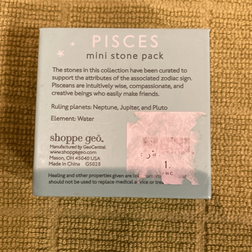 NWOT pisces mini stone pack, clear quartz & lapis ￼ - Picture 4 of 6